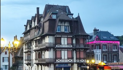 Chambres D'Hôtes, Chambre d'Hôtes à Étretat