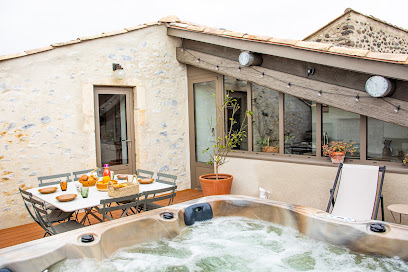 Les Toits Du Barry & Spa, Location De Vacances à Alba-la-Romaine