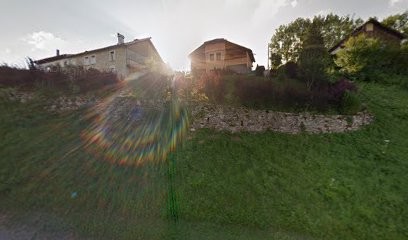 GITE EMILINE, Maison d'Hôtes à Arçon