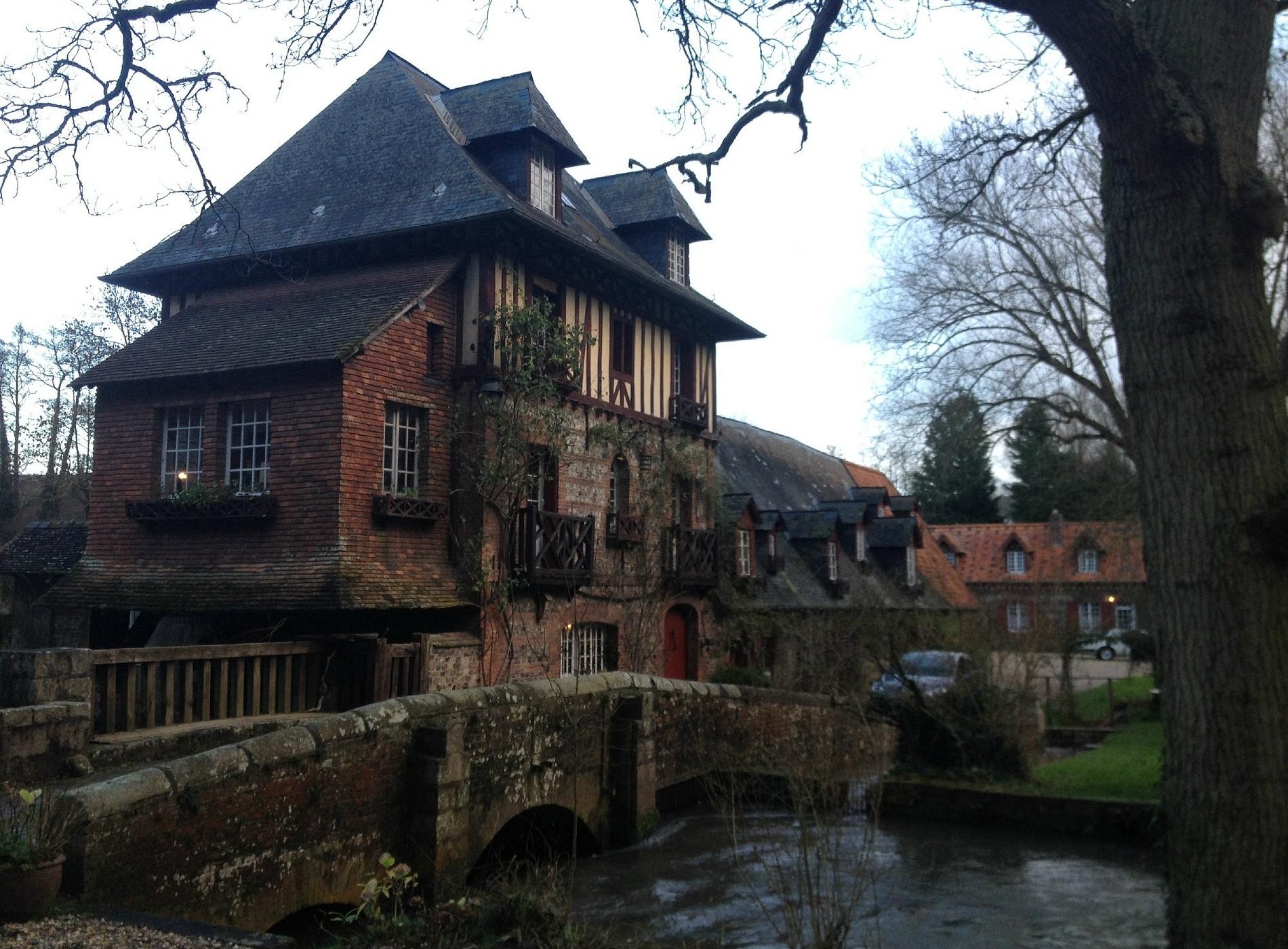 Le Moulin Fleuri, Chambre d'Hôtes à Hautot-sur-Mer