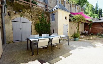 Bed & Breakfast In Poitiers - The 3 Fountains, Chambre d'Hôtes à Poitiers