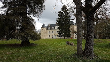 Centre Vacances Saint-Denis, Location de Vacances à Fondettes