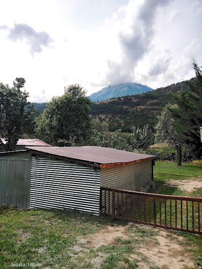 le vieux chalet chambres d'hôtes à Embrun, Chambre d'Hôtes à Embrun