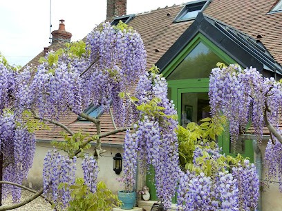 Le Clos De La Loutre, Chambre d'Hôtes à Loye-sur-Arnon