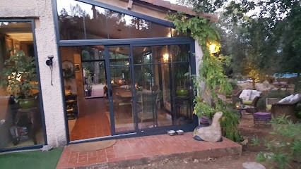 LongoMaï, Chambre d'Hôtes à Sillans-la-Cascade