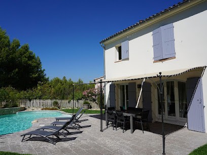 Villa du Lac Golf de Pont Royal, Location de Vacances à Mallemort