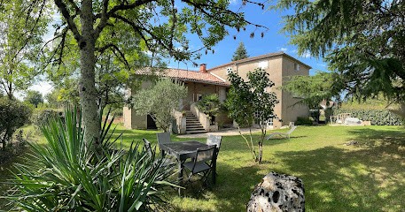 Ô Trois Puits, Chambre d'Hôtes à Laburgade