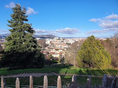 La Maison du Parc, Chambre d'Hôtes à Yzeron