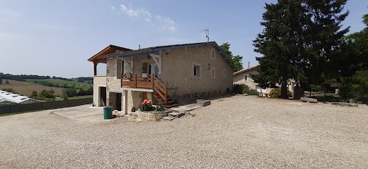 Gite petra, Location de Vacances à Espiens