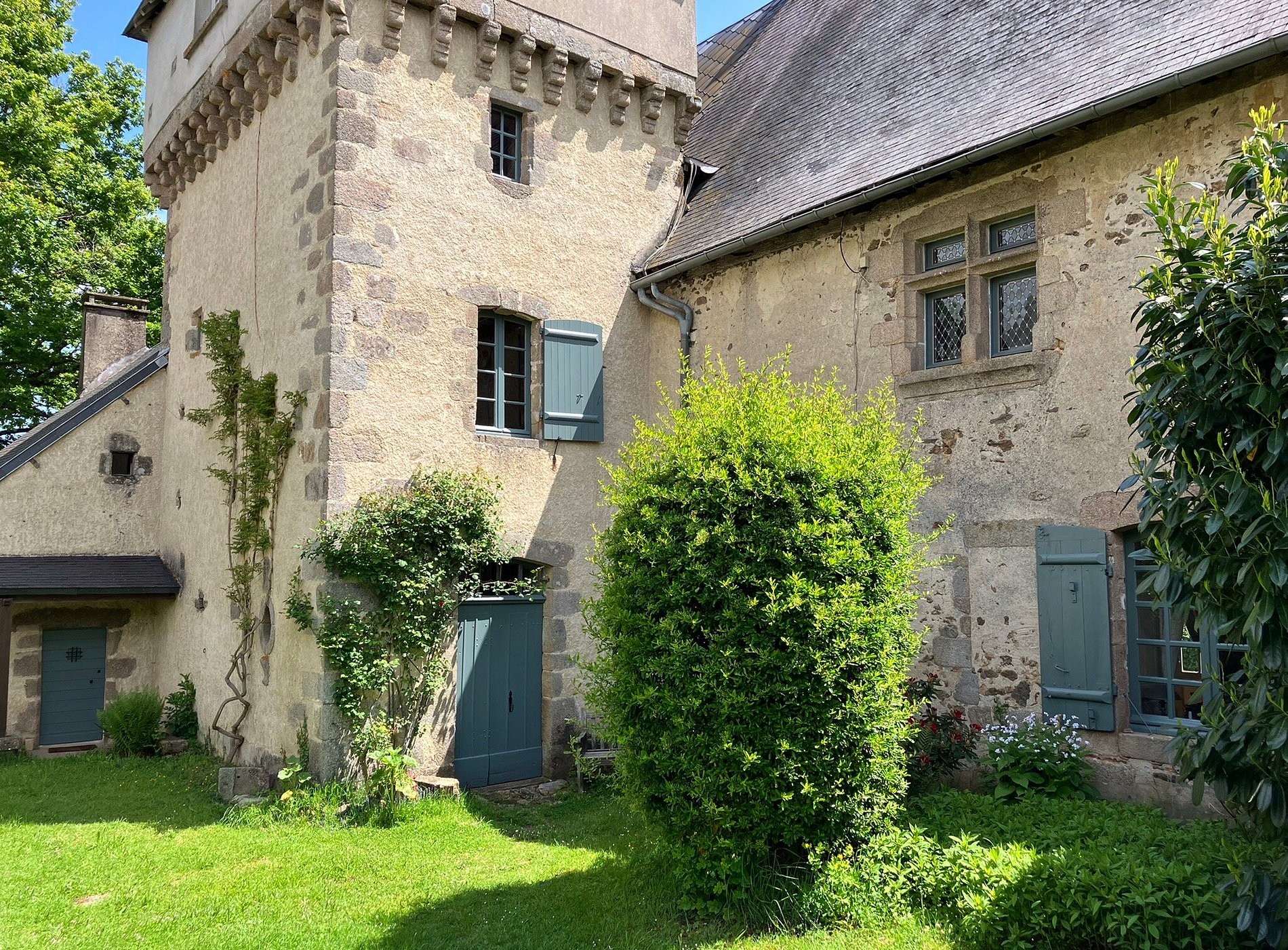 Château de Montautre, Chambre d'Hôtes à Fromental