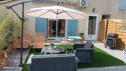 L'écurie De Florent Et Spa, Maison d'Hôtes à Cheval-Blanc