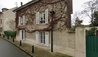 Le Clos de Gally (15 kms du Zoo de Thoiry), Chambre d'Hôtes à Chavenay