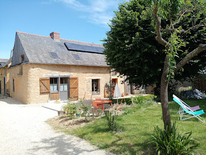 À La Mainguère, Chambres D'hôtes, Chambre D'hôtes à Brécé
