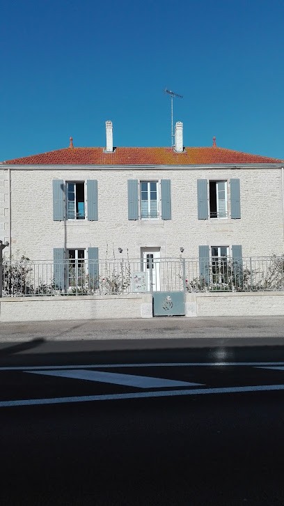 Chambres d'Hôtes et gîte CARPE DIEM, Chambre d'Hôtes à Moreilles