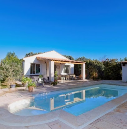 Maison Provence – Rental For 12 Guests With Pool, Maison D'hôtes à Aix-en-Provence