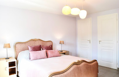 Maison Jiks Chambre D'hôtes À Courville, Chambre D'hôtes à Chuisnes