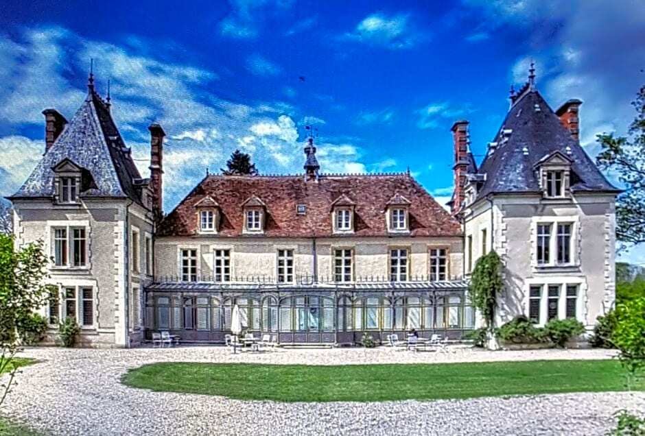 Igny Château, Chambre d'Hôtes à La Perche