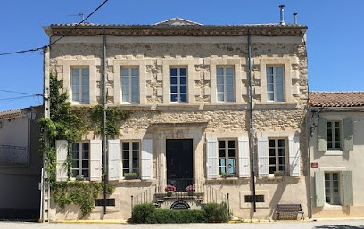 La Maison des Escaliers, Location de Vacances à Saint-Nazaire-d'Aude