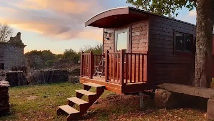 Les Roulottes de Saint-Cirgues, Location de Vacances à Saint-Cirgues-de-Malbert