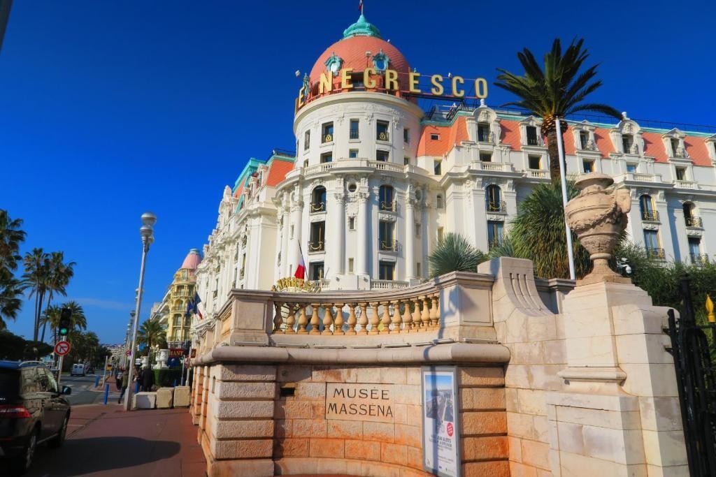 Le France 2, Chambre d'Hôtes à Nice