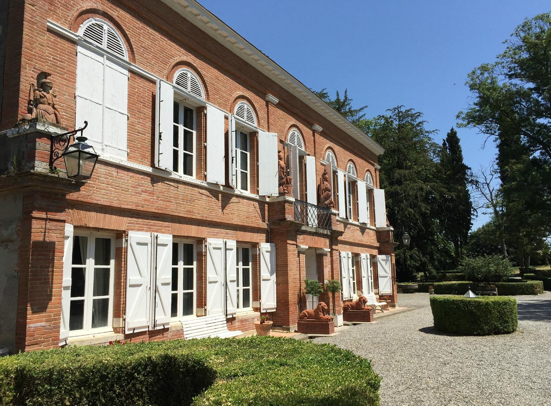 Les Jardins De Ronsac, Chambre d'Hôtes à Sainte-Foy-d'Aigrefeuille