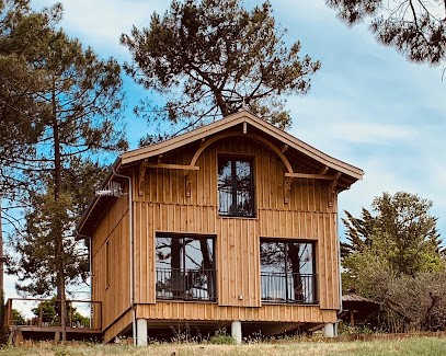 La Cabane Du Château d'Ô, Location de Vacances à Mimizan