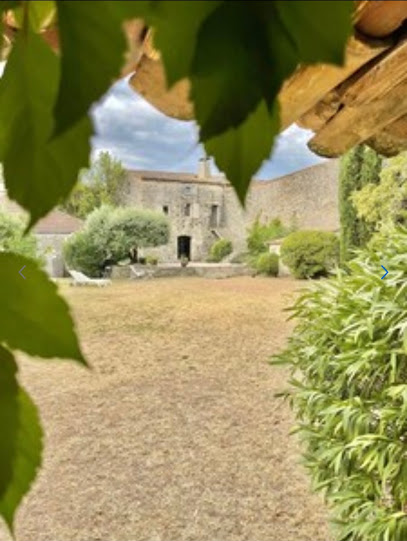Un Dimanche Matin En Provence, Location De Vacances à Aubussargues