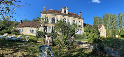 Domaine De Sainte Anne, Location de Vacances à Venoy