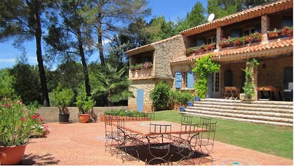 Le Mas Des Ecureuils, Location De Vacances à Villecroze