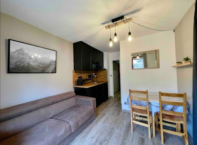 Apparemment Cosy, Location De Vacances à Font-Romeu-Odeillo-Via
