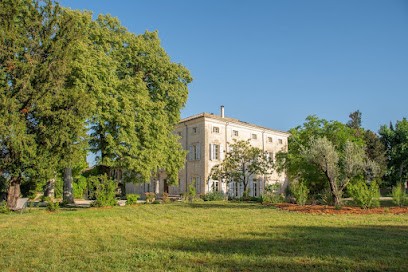 Field Saint-Pierre, Chambre d'Hôtes à Travaillan