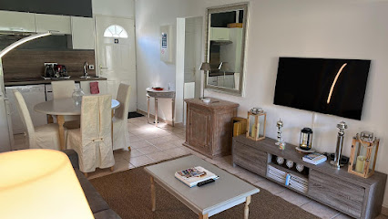 Lm Résidence Saint Tropez Location De Vacances à Gassin