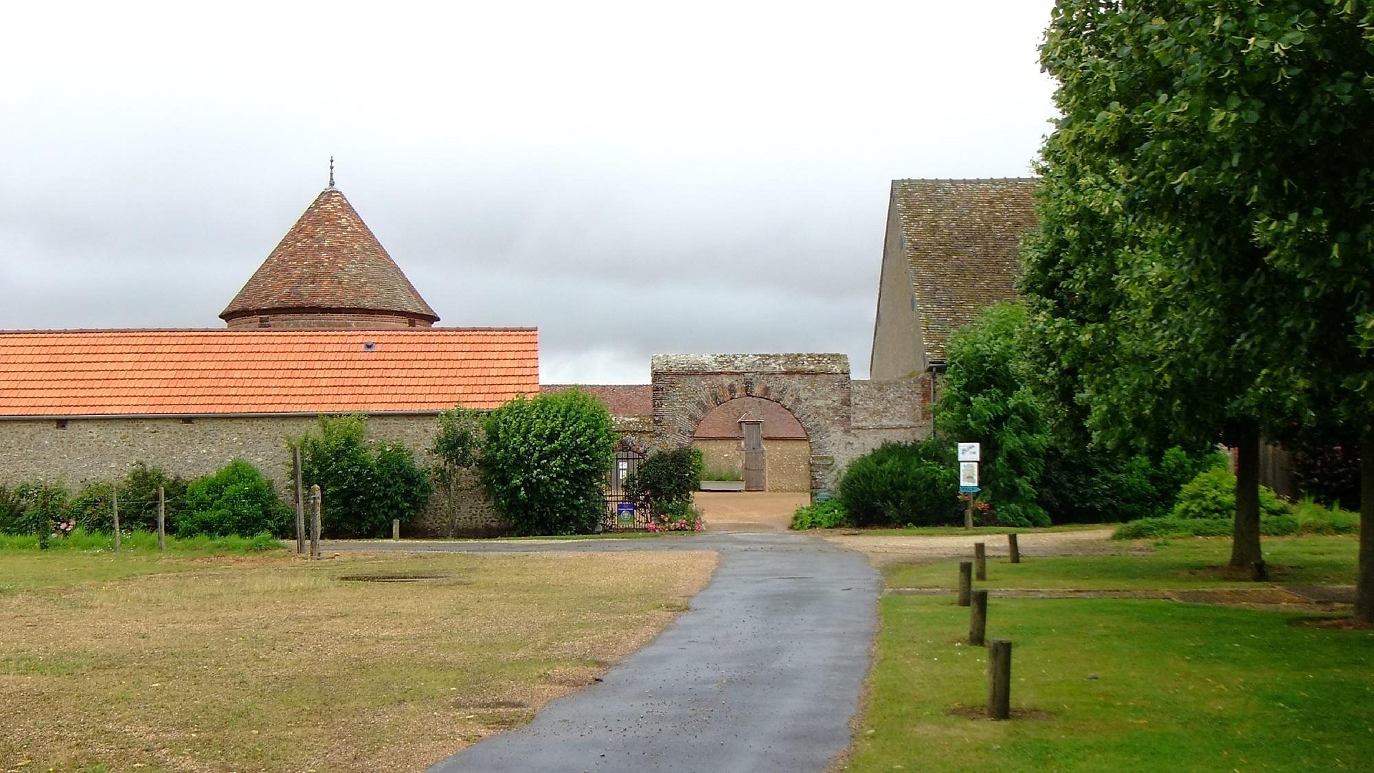 Le Tronchay, Chambre d'Hôtes à Courville-sur-Eure