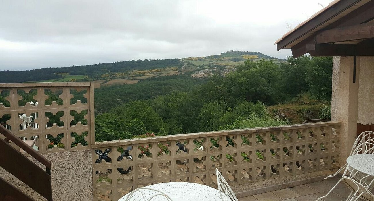 Domaine de Pailhères, Chambre d'Hôtes à Espéraza