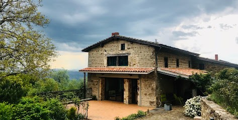 Gîte De Pognat : Location Vacances - Vue Sur L’Auvergne - Puy De Dôme, Location de Vacances à Vollore-Ville
