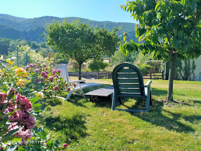 Chambres D'hôtes L'hosting Noix, Maison D'hôtes à Hostun