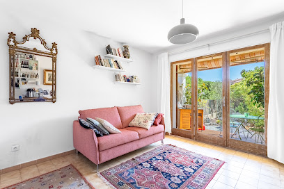 Superbe T2 Avec Jardin, Clim À 600M De La Plage, Location De Vacances à Carqueiranne
