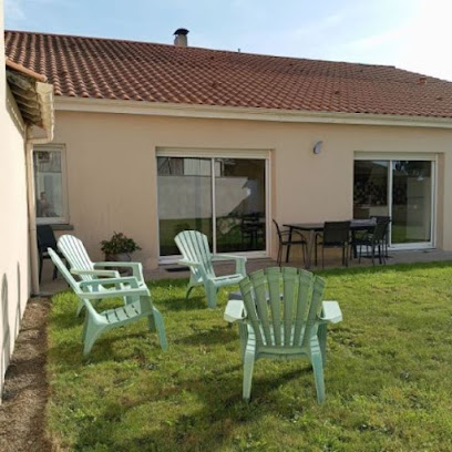 Gîte Le Grand Puy Loup Location De Vacances à Saint-Amand-sur-Sèvre
