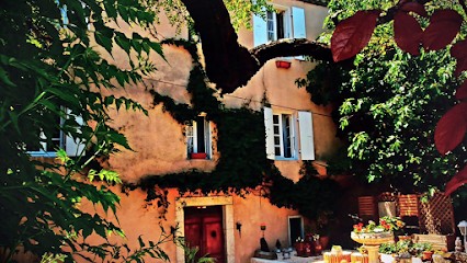 Maison du Manoir, Chambre d'Hôtes à Vallon-Pont-d'Arc
