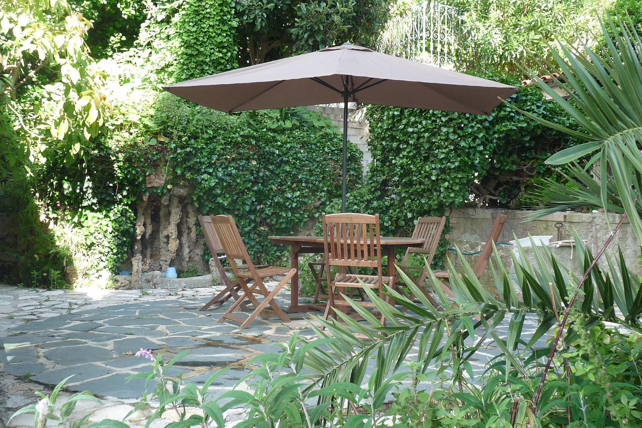 Castel Enchanté, Chambre d'Hôtes à Nice