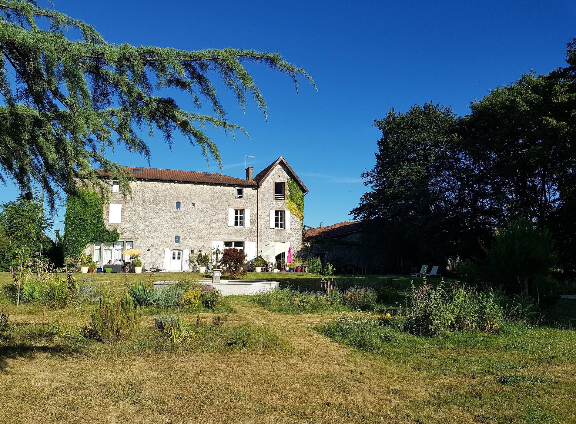 Le Domaine De Panissac, Chambre d'Hôtes à Berneuil