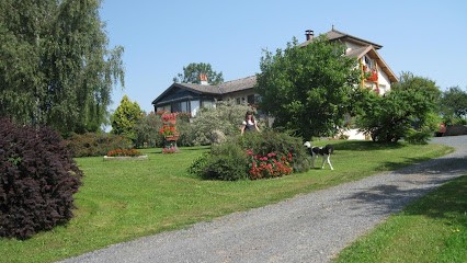 Aux Coeur de Marie, Chambre d'Hôtes à Sercoeur