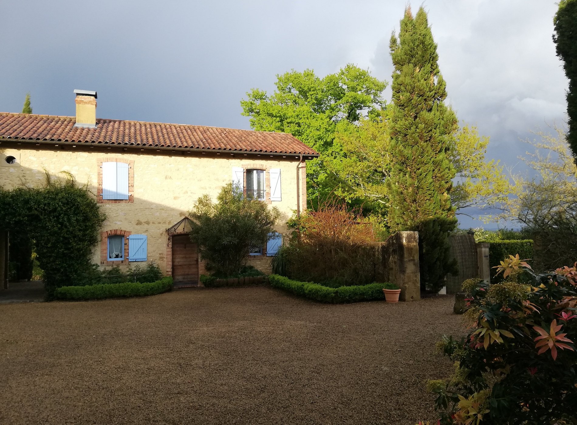 La Maison Du Bos, Chambre d'Hôtes à Miramont-Sensacq