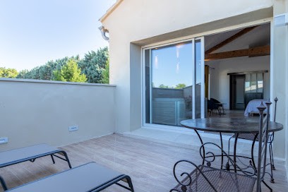 Mas des tourterelles | Votre Chambre d’hôtes à Jonquières, Chambre d'Hôtes à Jonquières