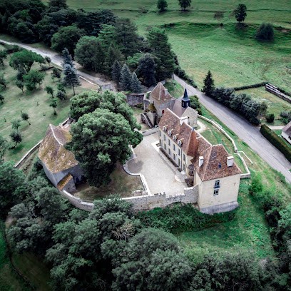 Château de Jours-en-Vaux | La Maison Des Champs, Chambre d'Hôtes à Molinot