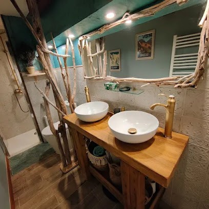 Gîte Au Fil De L'eau, Location de Vacances à Ria-Sirach