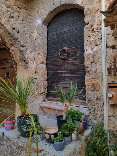 Le Portail D'airain, Location De Vacances à Villecroze
