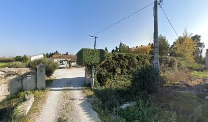 Gites A Maussane Les Alpilles, Chambre d'Hôtes à Graveson