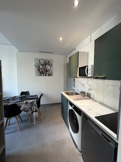 Appartement Green Art, Location De Vacances au Cannet