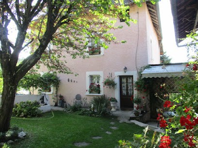 Alain et Flo, Chambre d'Hôtes à Charancieu